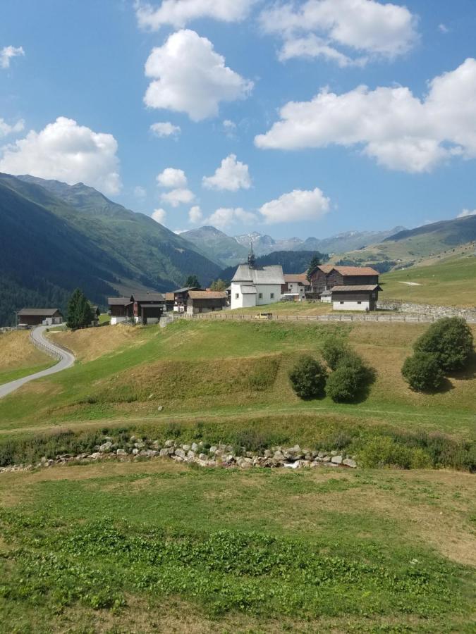 Apartamento Tgésa Felici Sedrun Exterior foto